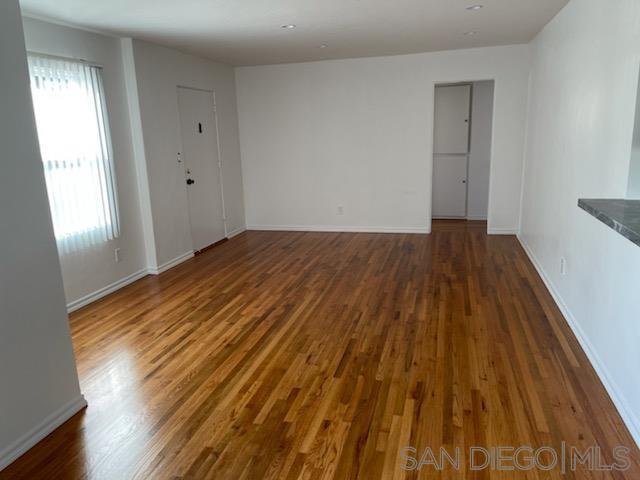 Foto del edificio - 1683 Catalina Blvd