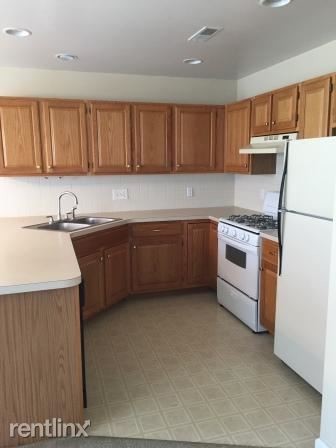 Building Photo - 220 Quaking Aspen Ln