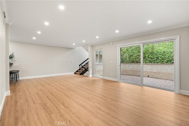 Foto del edificio - 5339 Coldwater Canyon Ave