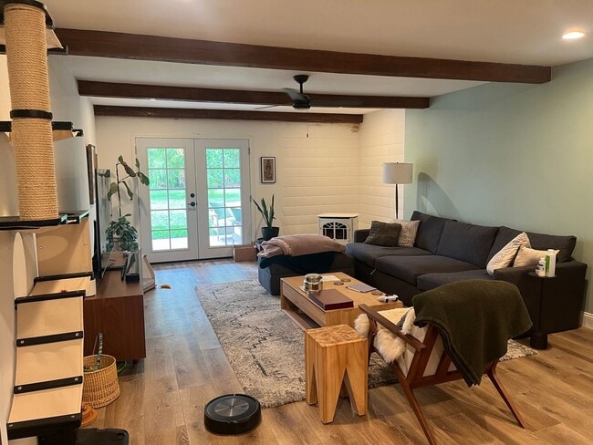 Building Photo - Lovely 3BR/2BA Single Story Home in San Ma...