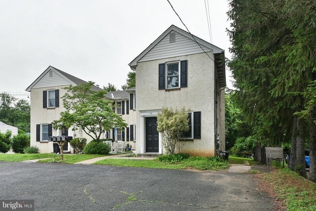 Building Photo - 1 W Mill Rd