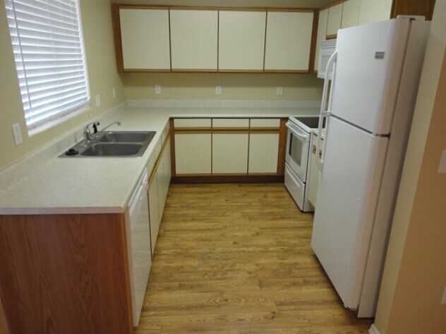 Foto del edificio - 1767 W Rue De La Montagne