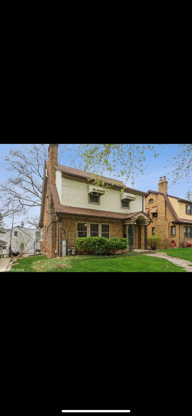 706 N Rockford Ave, Rockford, IL 61107 House Rental in Rockford, IL