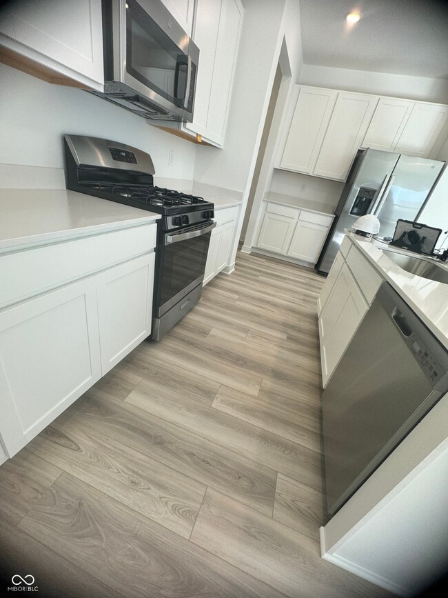 Foto del edificio - 9355 Kellner St