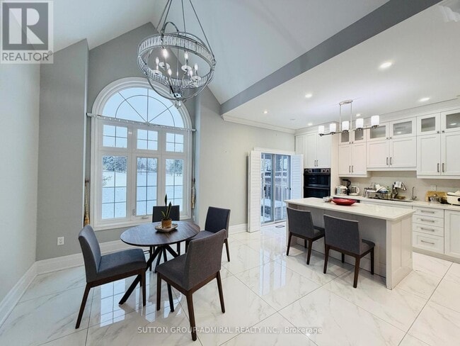 Photo du bâtiment - 191 Milliken Meadows Dr