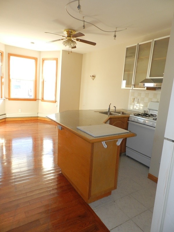 Building Photo - 453 Cambridge St