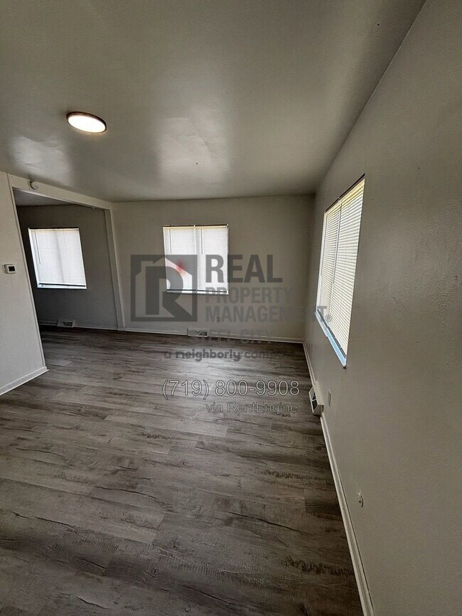 Foto del edificio - 1611 W 20th St