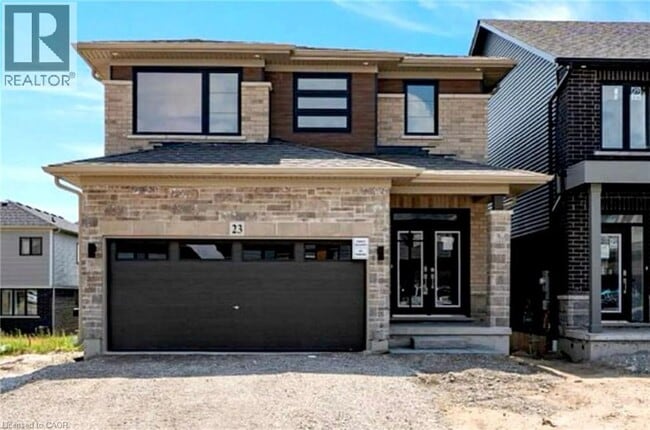 Photo du bâtiment - 23 Holder Dr