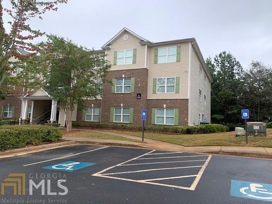 Building Photo - 12303 Fairington Ridge Cir