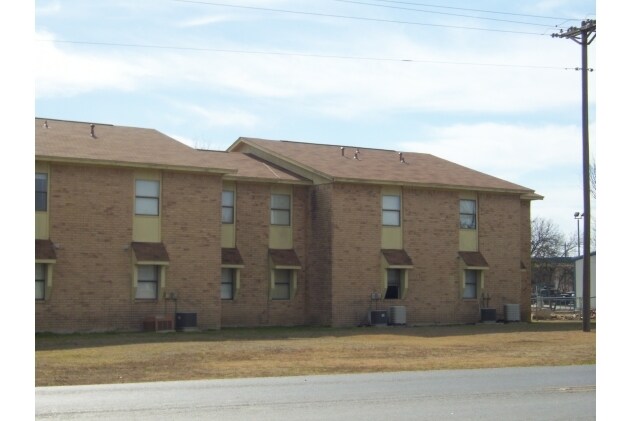 Post Oak Plaza Apartments La Vernia Tx Apartments Com Post Oak Plaza Apartments La Vernia Tx Apartments Com