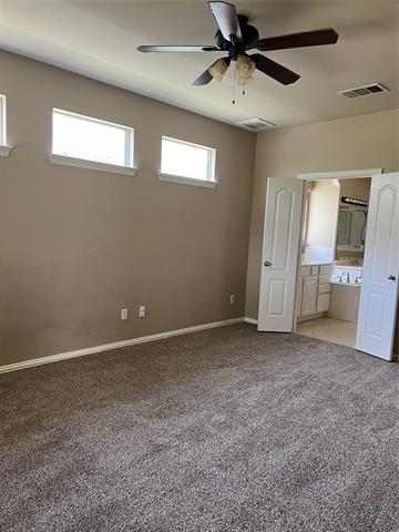 Foto del edificio - 9824 Cherry Hill Ln