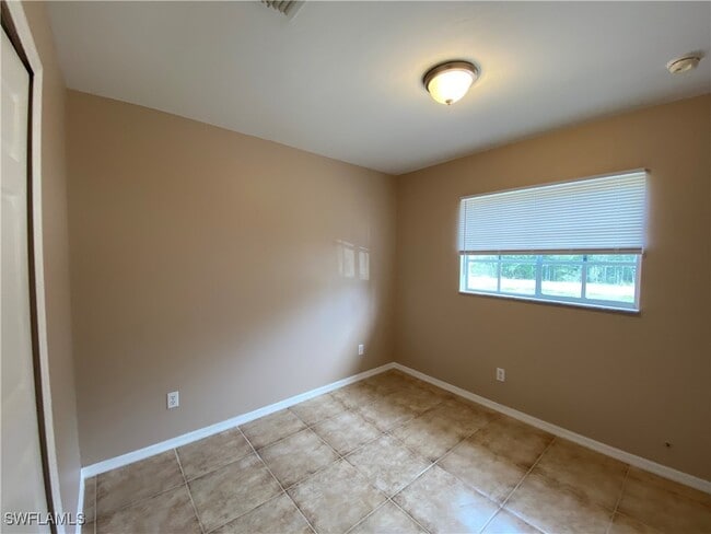 Building Photo - 568 Nimitz Blvd