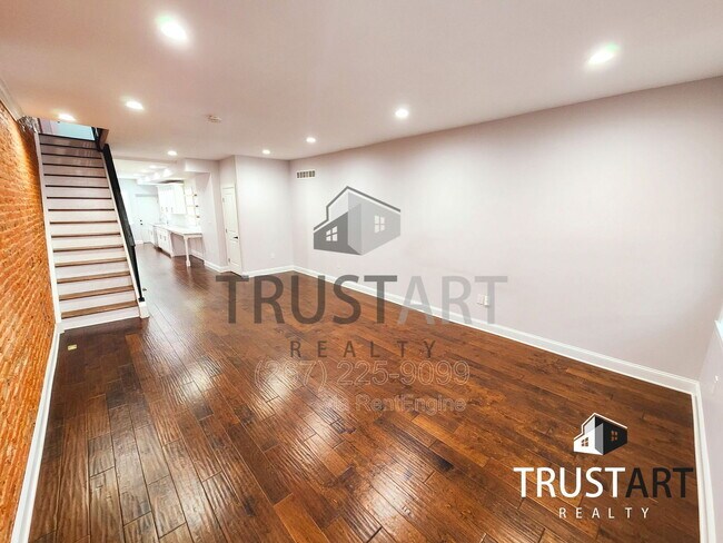 Foto del edificio - 2225 N Hancock St