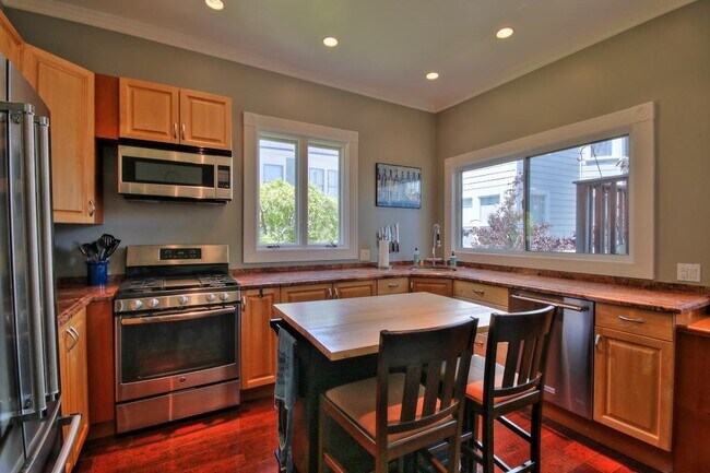 Foto del edificio - 570 Waller St