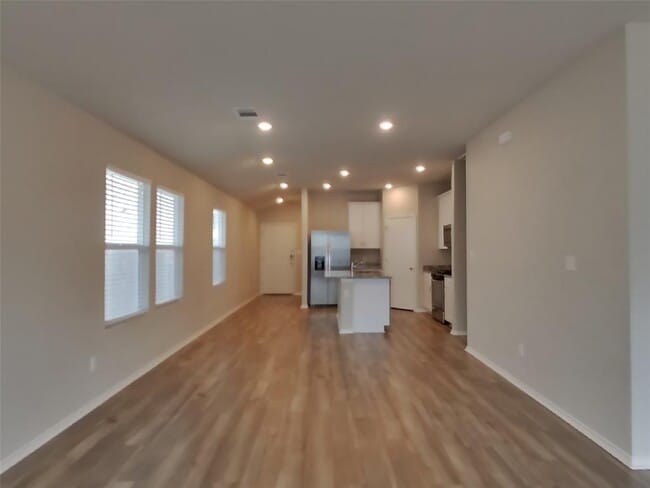 Building Photo - 3528 Stride Ln