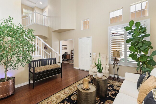 Foto del edificio - Meticulously Maintained Home in Temeku Hills, 4br/3ba, 3 Car Garage, 1981 sqft. + Enclosed Sunroo...