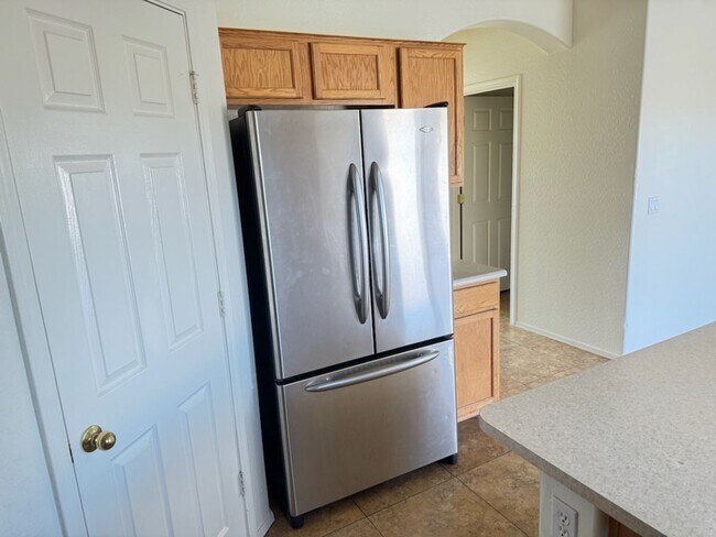 Foto del edificio - San Tan Queen Creek 4 bed 2.5 bath For rent