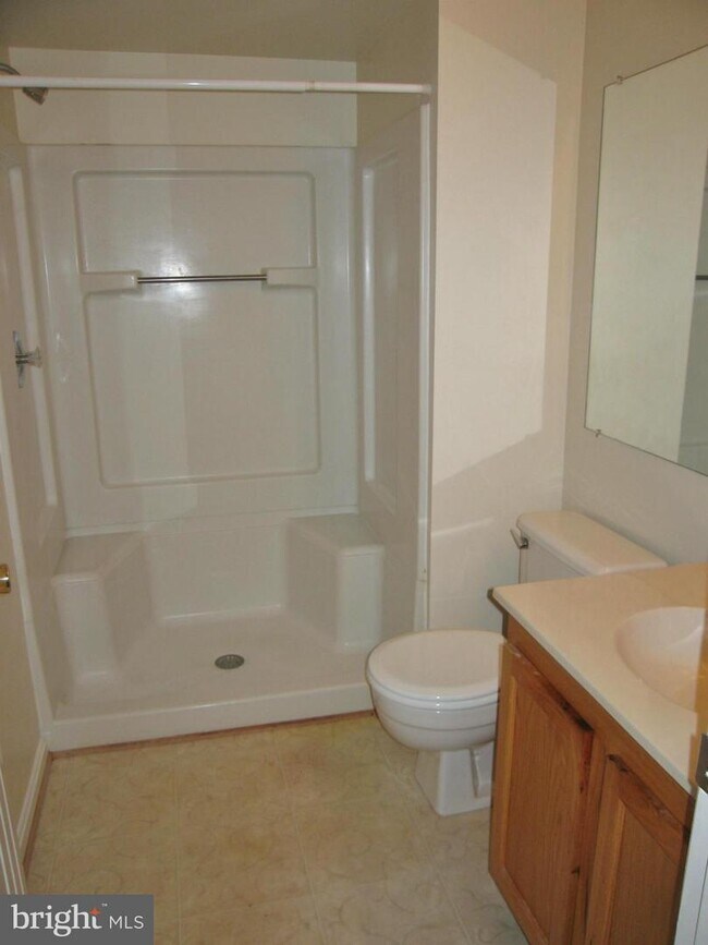 Foto del edificio - 5704 Shadwell Ct