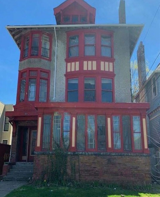 Primary Photo - 527 W Bancroft St