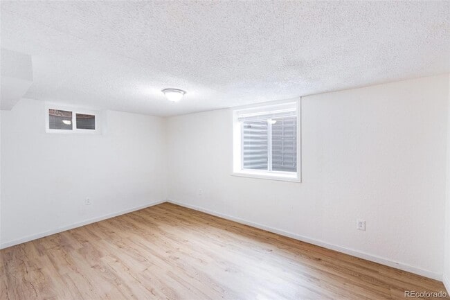 Building Photo - 1289 S Canosa Ct
