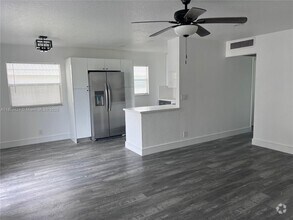 Building Photo - 89 Brittany Ln