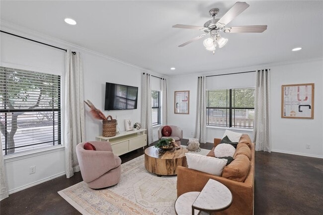 Building Photo - 12822 Berthoud Ln