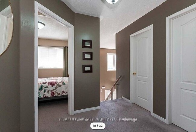 Building Photo - 36 Bramcedar Cres