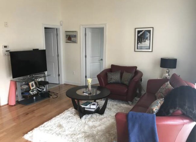 Foto del edificio - 1407 W St NW