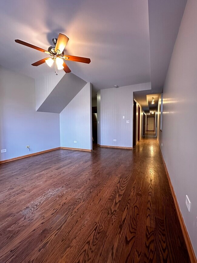 Foto del edificio - 1823 S Fairfield Ave