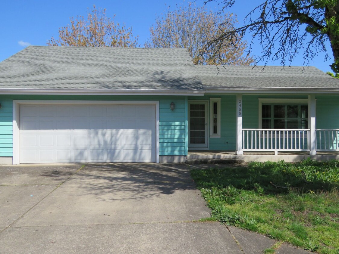 Primary Photo - Fantastic 3 Bedroom/ 2 Bath Santa Clara home!