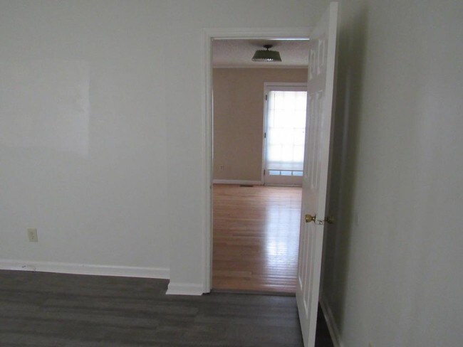 Foto del edificio - 2131 Quailridge Dr