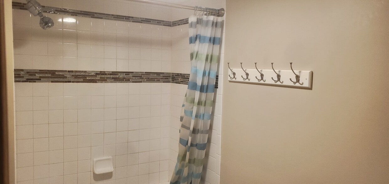 Foto principal - 712 N 6th St