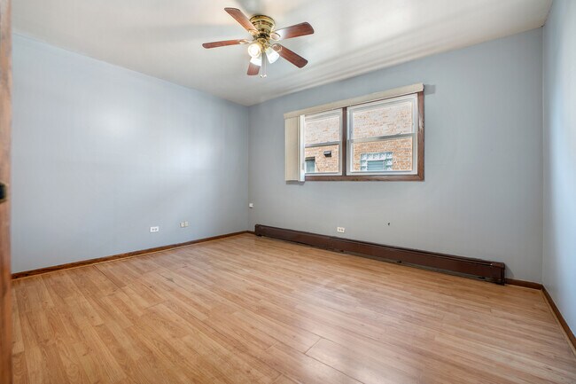 Foto del edificio - 524 Jeffery Ave