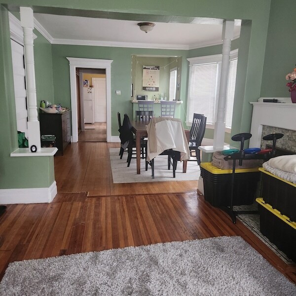 Building Photo - 22 Somerset St