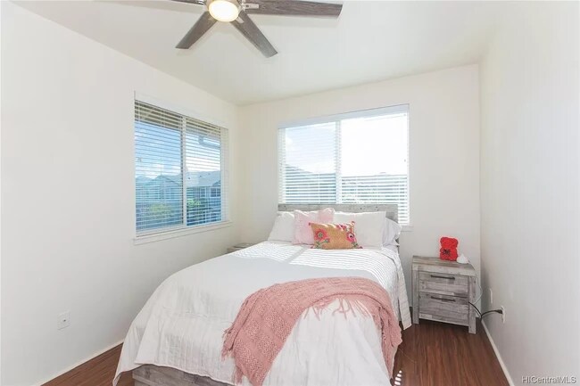 Master - 840 Kakala St
