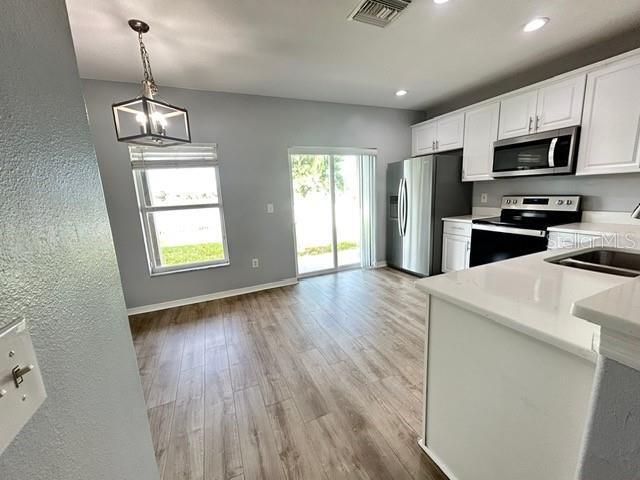 Building Photo - 946 Seminole Sky Dr