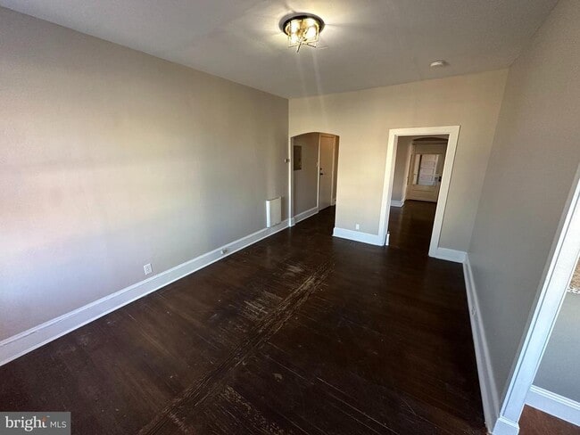 Building Photo - 5 S 3rd St