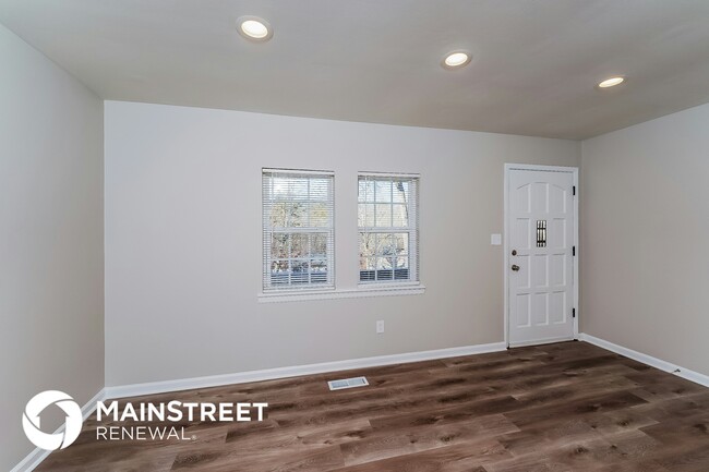 Foto del edificio - 1405 Highland Dr