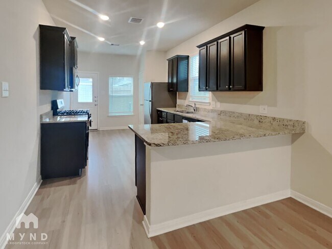 Foto del edificio - 15507 Caramel Spgs Dr