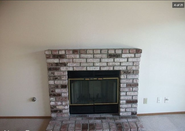 Building Photo - 1600 Tahoe Dr