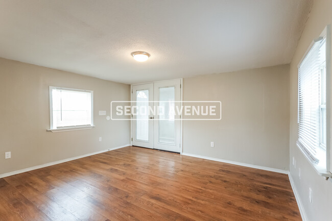 Building Photo - 4324 SE 39th ST