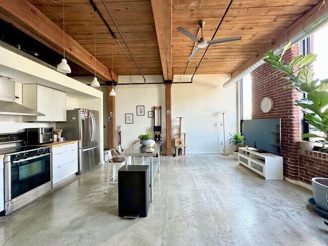Foto del edificio - 1714 Memphis St