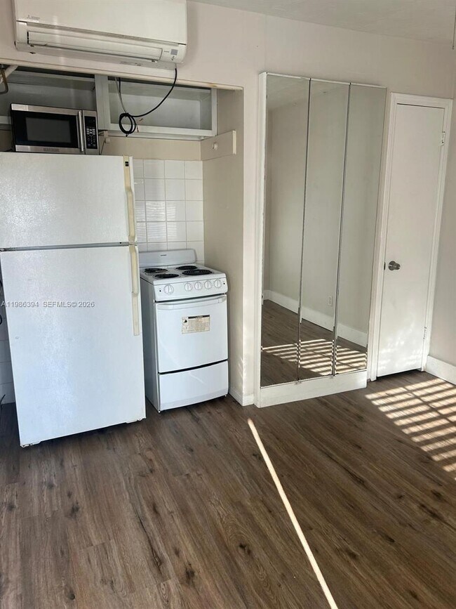 Foto del edificio - 2214 N 25th Ave