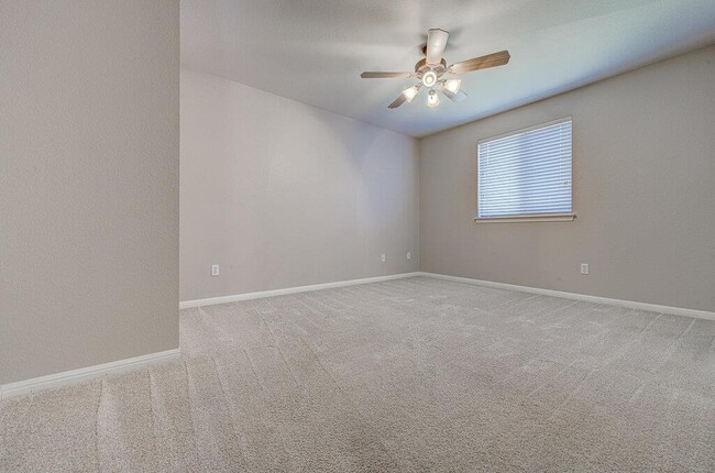 Building Photo - 2008 Creek Ledge Pl