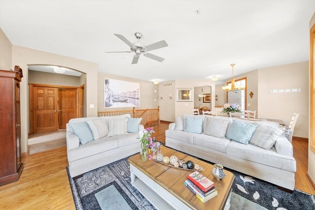 Building Photo - 21341 Windy Hill Dr