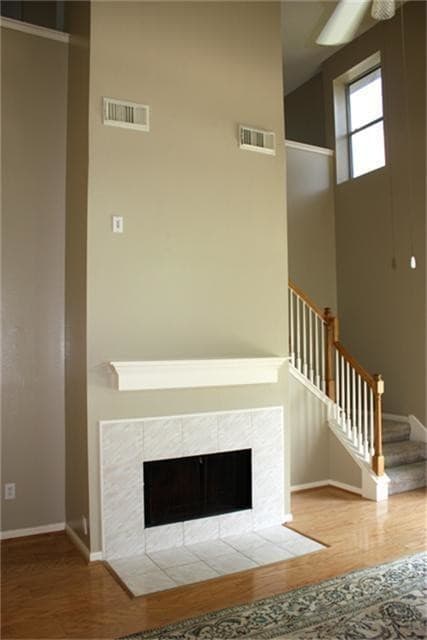 Building Photo - 4002 Tamarack Pl