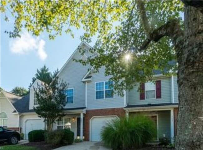 Foto del edificio - 803 Creek Crossing Trail