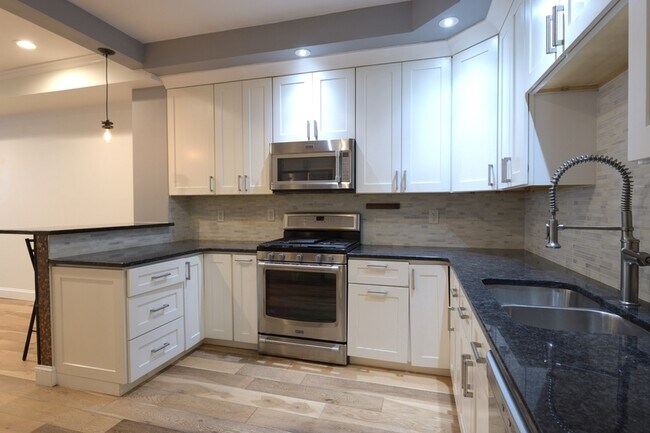 Foto del edificio - 905 Watkins St