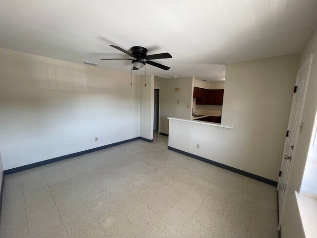 Foto del edificio - 3801 Salinas Ave