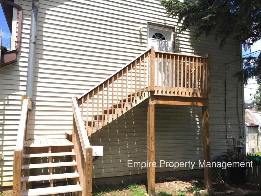 Foto principal - 1501 Washington St